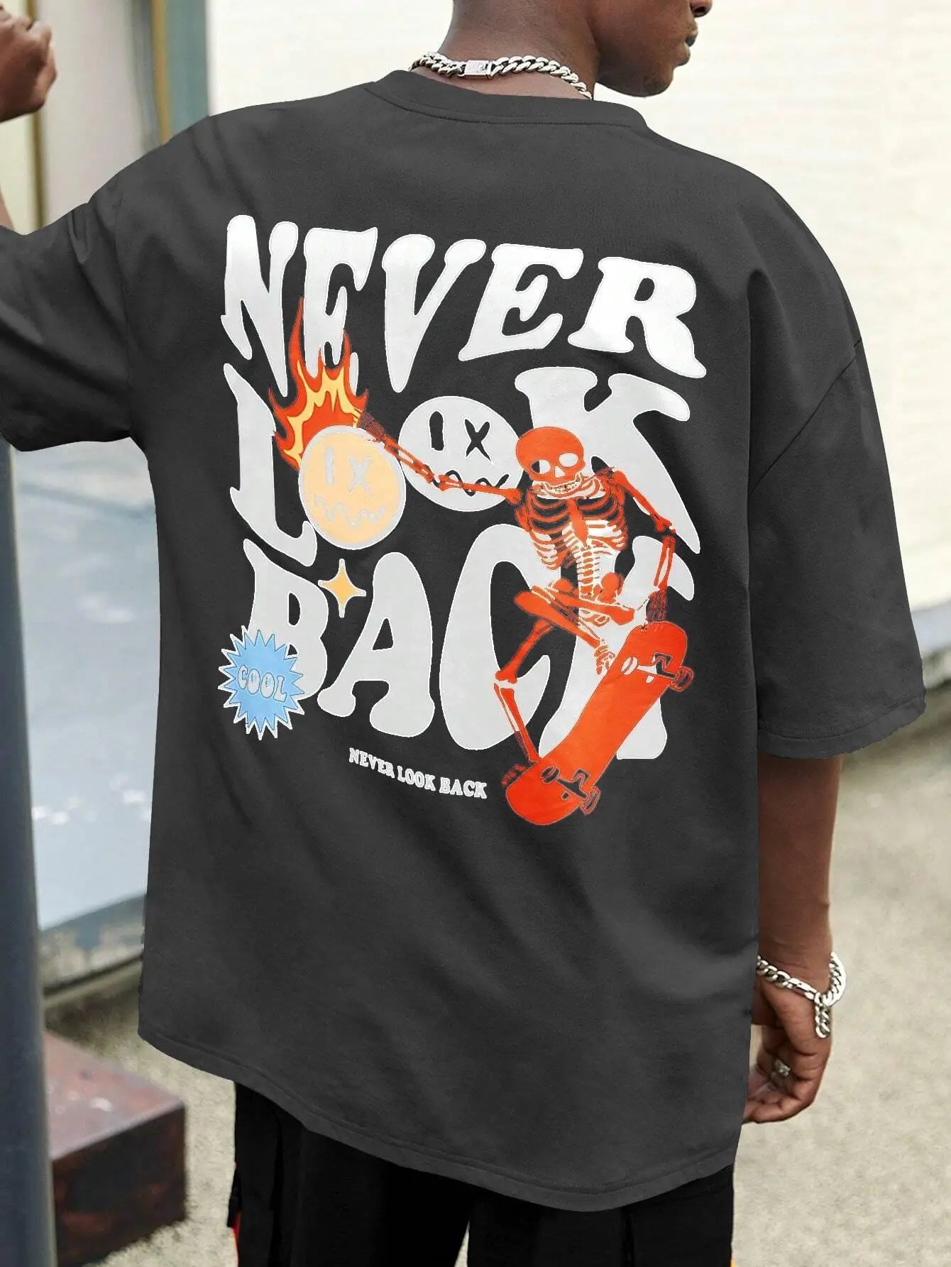 Never Look Back Graphic Tee